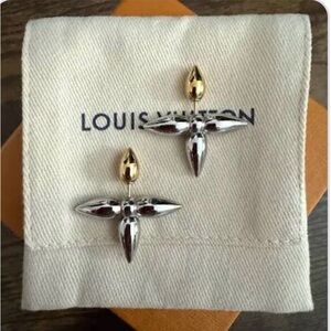 Louis Vuitton Two-Tone Spike Flower Earrings - Silver & Gold